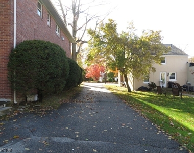 623 Bloomfield Ave. - Photo Thumbnail 4
