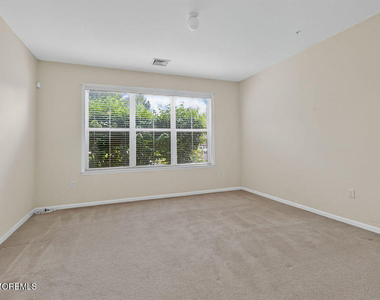 118 Sloan Court - Photo Thumbnail 25