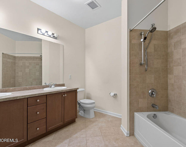 118 Sloan Court - Photo Thumbnail 24