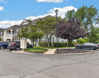 118 Sloan Court - Photo Thumbnail 35