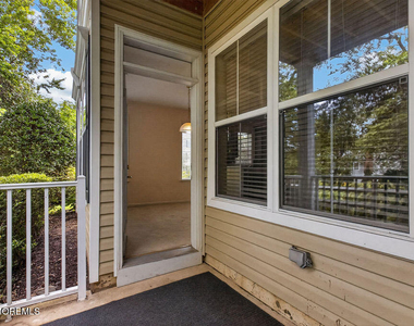 118 Sloan Court - Photo Thumbnail 30