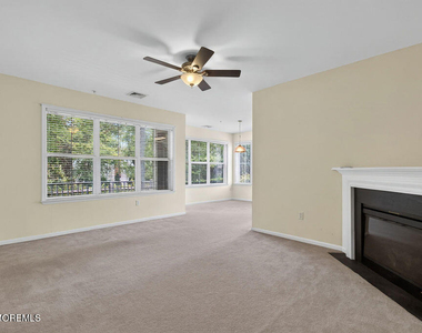 118 Sloan Court - Photo Thumbnail 12