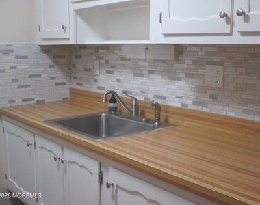 433d Picardy Court - Photo Thumbnail 7