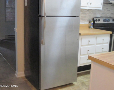 433d Picardy Court - Photo Thumbnail 6