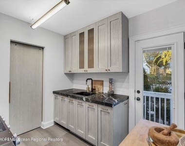 15 Buena Vista Court - Photo Thumbnail 11
