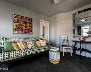 23 Ocean Avenue - Photo Thumbnail 4