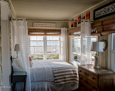 23 Ocean Avenue - Photo Thumbnail 9