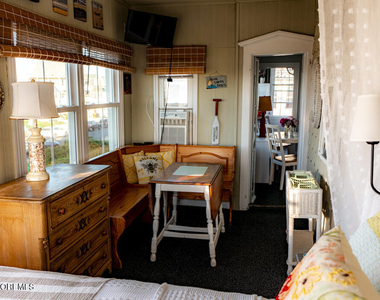 23 Ocean Avenue - Photo Thumbnail 7