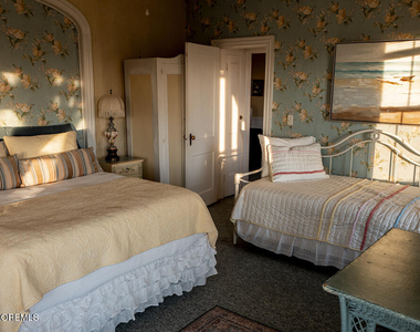 23 Ocean Avenue - Photo Thumbnail 4