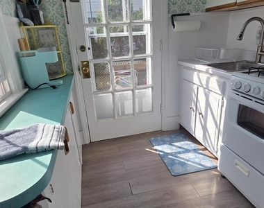23 Ocean Avenue - Photo Thumbnail 5