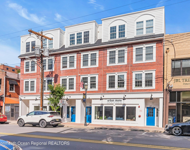 48 1st Avenue - Photo Thumbnail 11