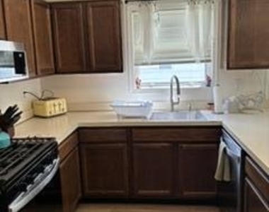 91 Guadalajara Drive - Photo Thumbnail 5