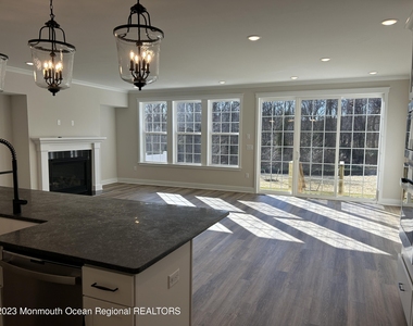 3007 Quail Ridge Boulevard - Photo Thumbnail 4