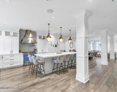 44 Marine Terrace - Photo Thumbnail 7