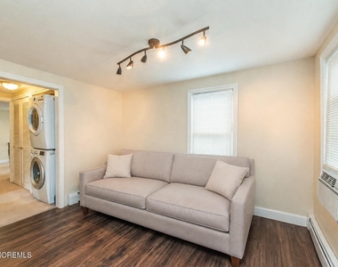 9 Central Avenue - Photo Thumbnail 13