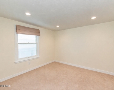 9 Central Avenue - Photo Thumbnail 16