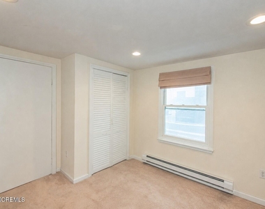 9 Central Avenue - Photo Thumbnail 17