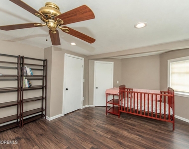 9 Central Avenue - Photo Thumbnail 6