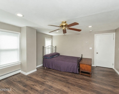 9 Central Avenue - Photo Thumbnail 7