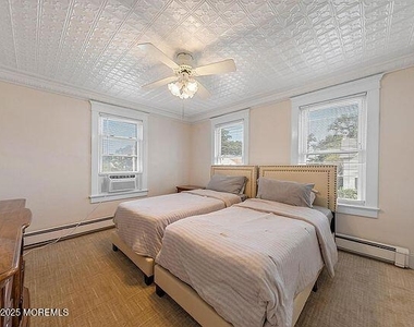 674 Morford Avenue - Photo Thumbnail 13