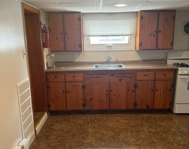 306 Myrtle Street - Photo Thumbnail 1