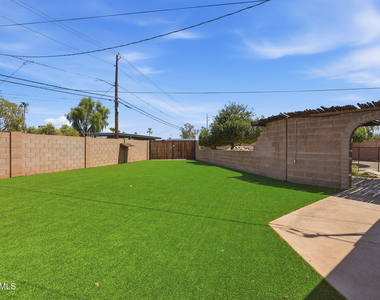 1202 W Amelia Avenue - Photo Thumbnail 31