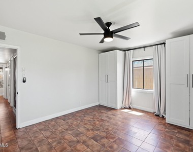1202 W Amelia Avenue - Photo Thumbnail 20
