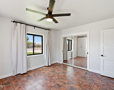1202 W Amelia Avenue - Photo Thumbnail 18