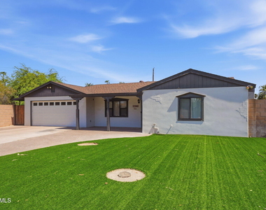 1202 W Amelia Avenue - Photo Thumbnail 2