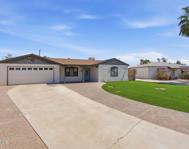 1202 W Amelia Avenue - Photo Thumbnail 3