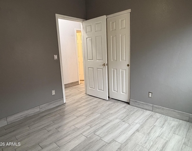 670 E Palo Verde Street - Photo Thumbnail 11