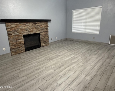 670 E Palo Verde Street - Photo Thumbnail 3