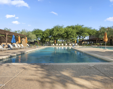 2230 W Calle Del Sol -- - Photo Thumbnail 40