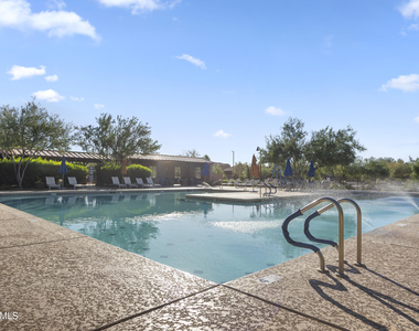 2230 W Calle Del Sol -- - Photo Thumbnail 37