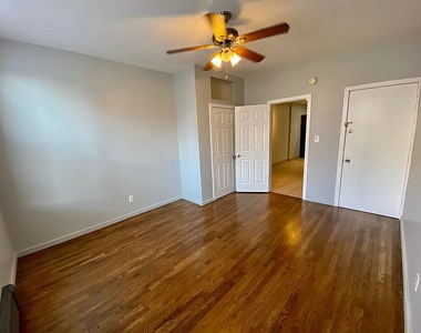 1424 Greene Avenue - Photo Thumbnail 3