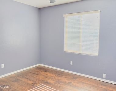 2741 E Bart Street - Photo Thumbnail 11