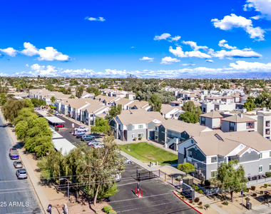 3065 N 67th Avenue - Photo Thumbnail 41