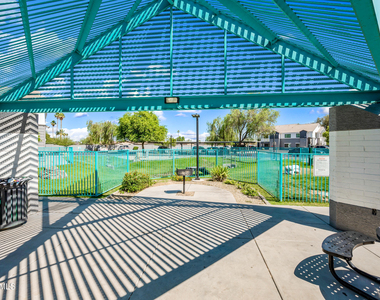 3065 N 67th Avenue - Photo Thumbnail 32