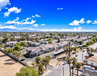 3065 N 67th Avenue - Photo Thumbnail 48
