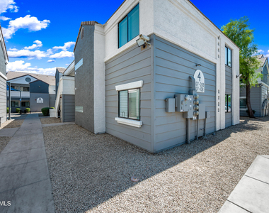 3065 N 67th Avenue - Photo Thumbnail 1