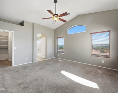 27820 N 26th Avenue - Photo Thumbnail 12