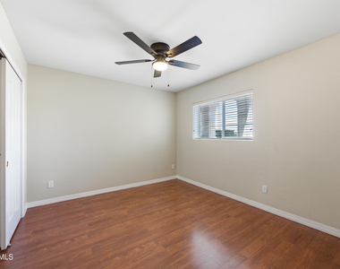 2743 E Verbena Drive - Photo Thumbnail 26