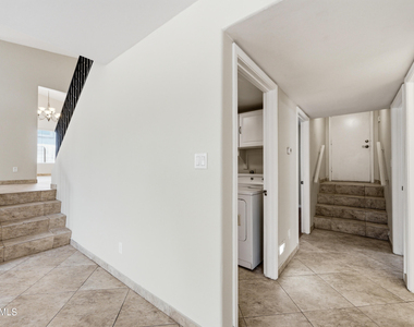 2743 E Verbena Drive - Photo Thumbnail 25