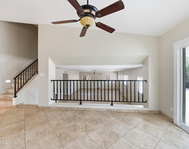2743 E Verbena Drive - Photo Thumbnail 15