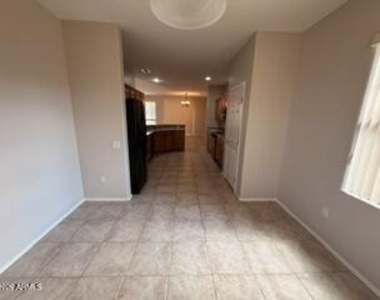 16774 W Aspen View Drive - Photo Thumbnail 8