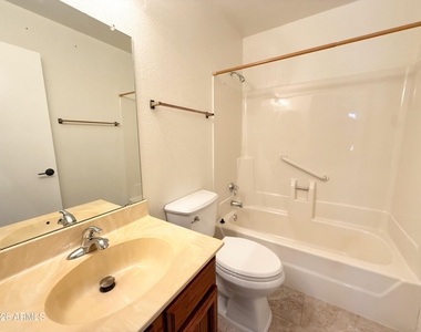 2601 E Hopi Avenue - Photo Thumbnail 19