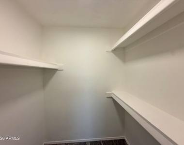 2601 E Hopi Avenue - Photo Thumbnail 14