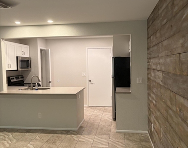 30 E Brown Road - Photo Thumbnail 9