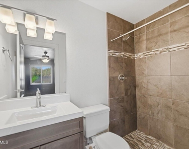 1433 E Windsor Avenue - Photo Thumbnail 18