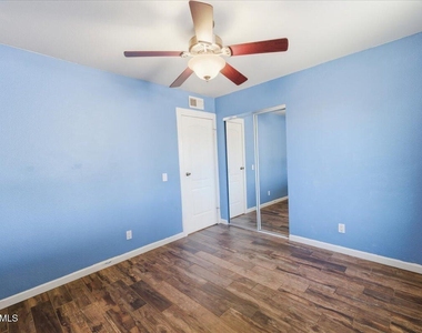 1433 E Windsor Avenue - Photo Thumbnail 12